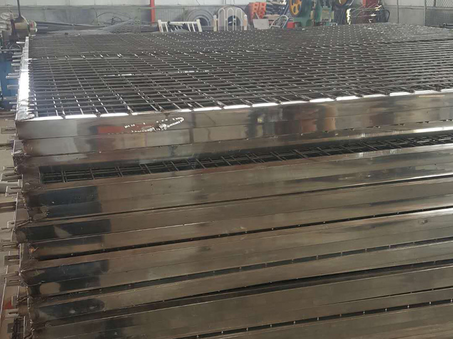 不銹鋼護(hù)欄